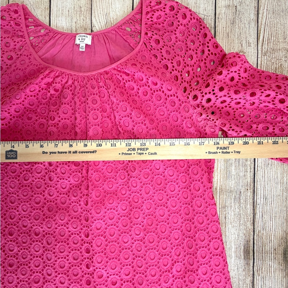Crown & Ivy Hot Pink Eyelet Shift Dress Size 10P Cottagecore 3/4 Kentucky Derby - Picture 9 of 10
